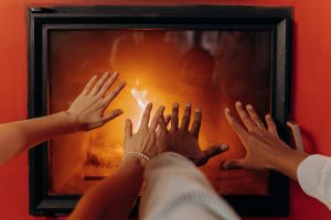 Scopriamo i Segreti del Camino Elettrico Aumenta il tuo Comfort Abitativo! 